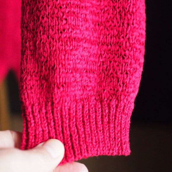 Susan Bristol | Vintage, Sequin V-neck, 3/4 Sleeve Sweater - Picture 4 of 6